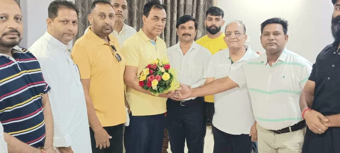 Shiv Sena Uddhav Balasaheb Thackeray congratulated the newly elected Member of Parliament Dr Rajkumar